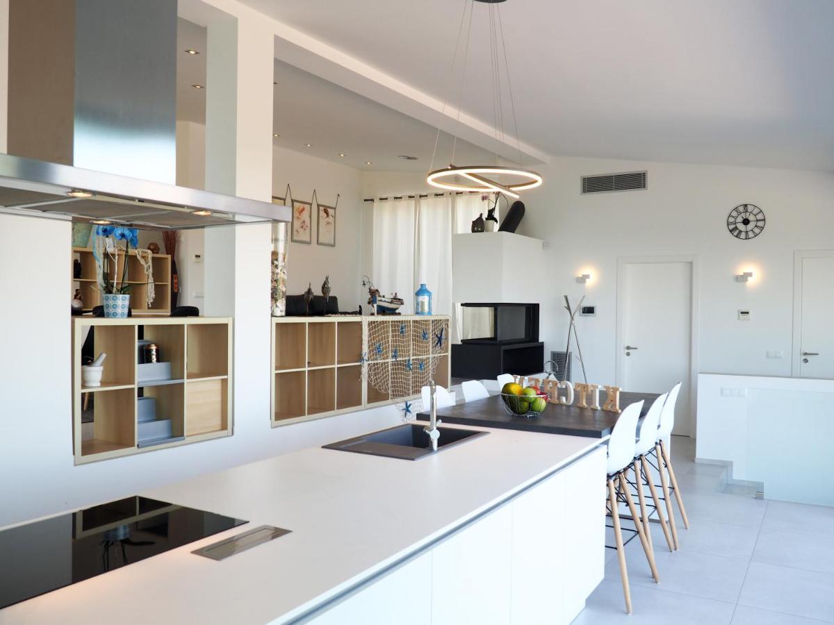 Casa Lou, Architect Villa With Heated Pool At Begur, 470M2 Esterno foto